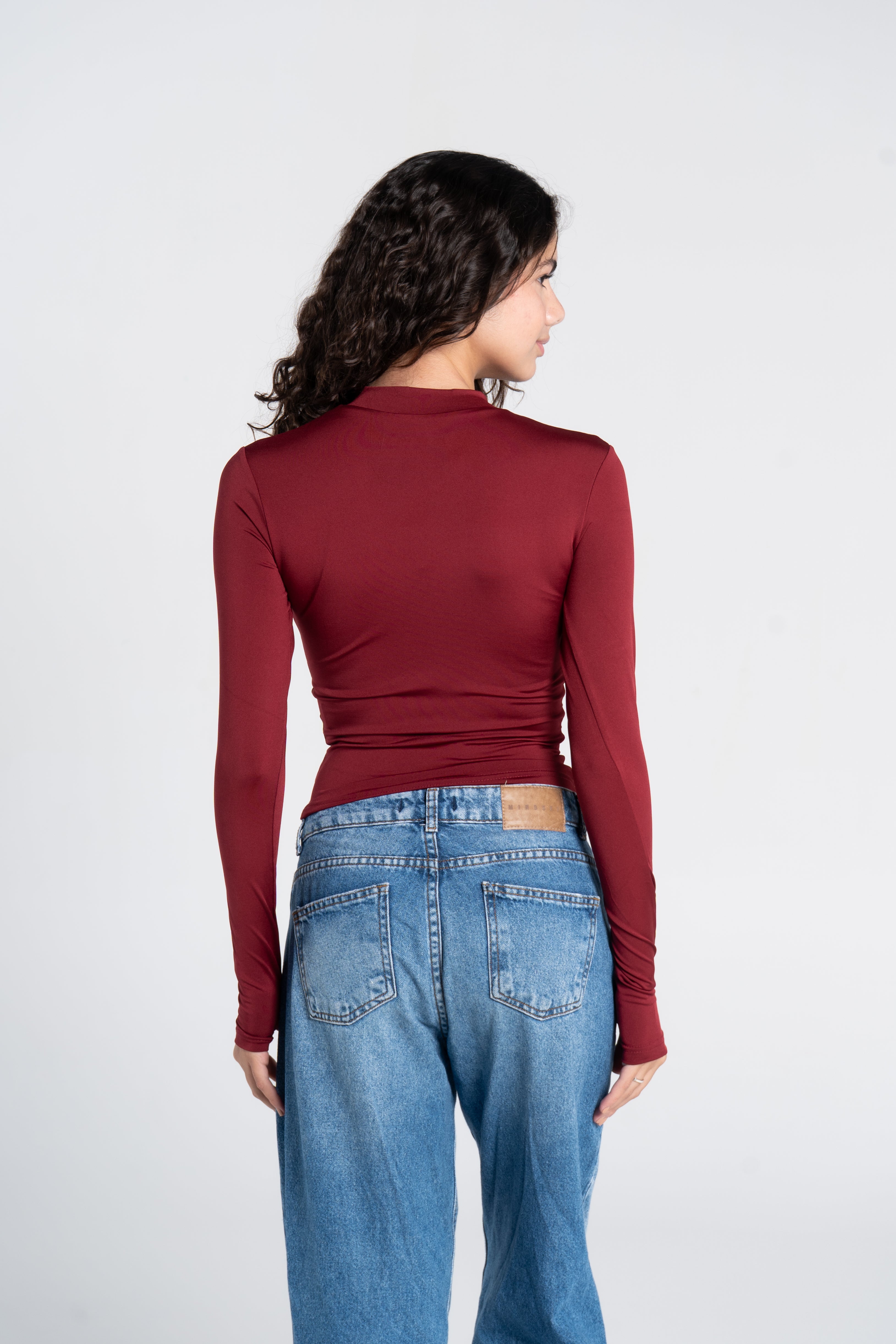HIGH NECK ZIPPER LONG SLEEVE
