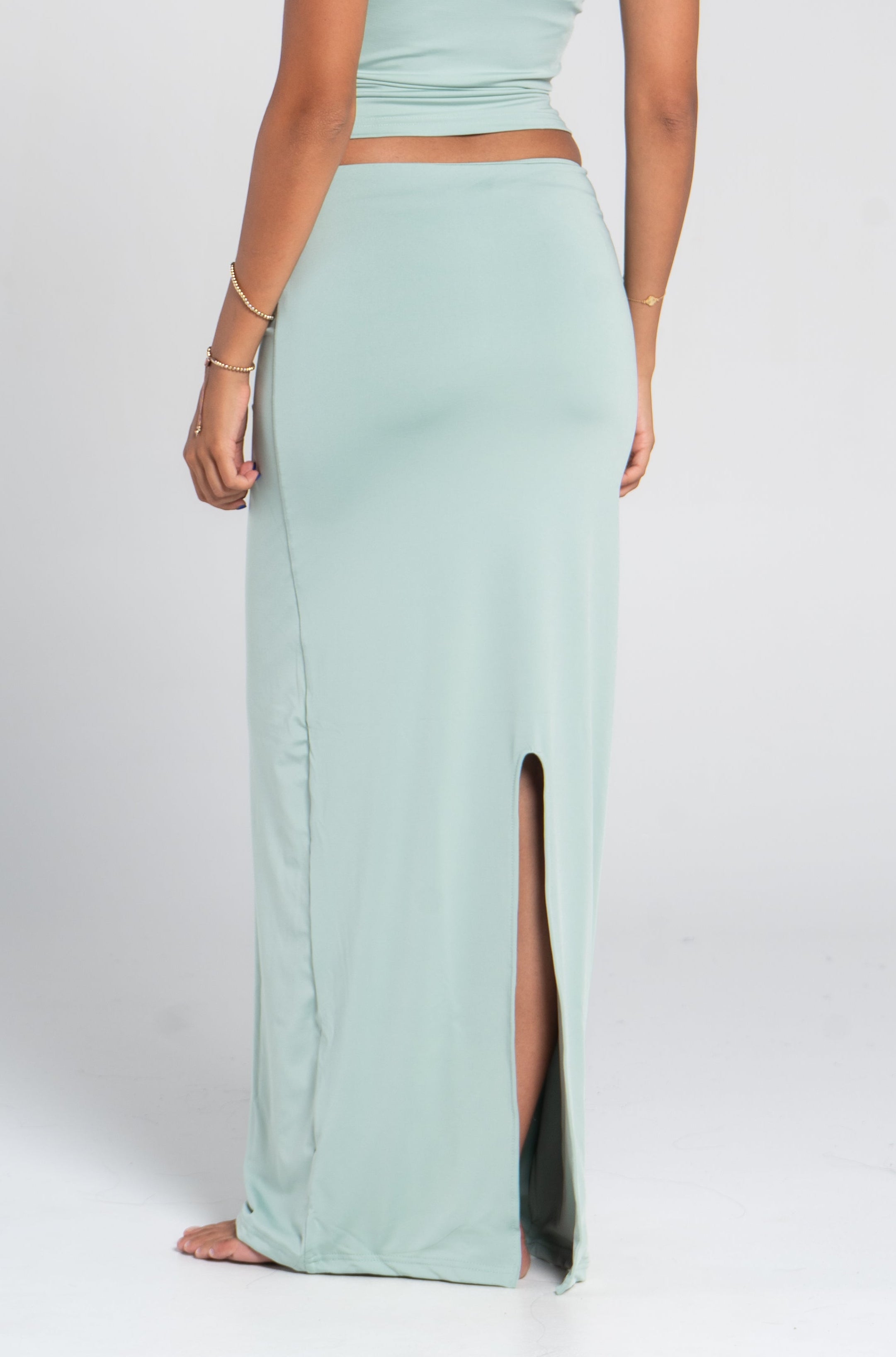 LONG SKIRT