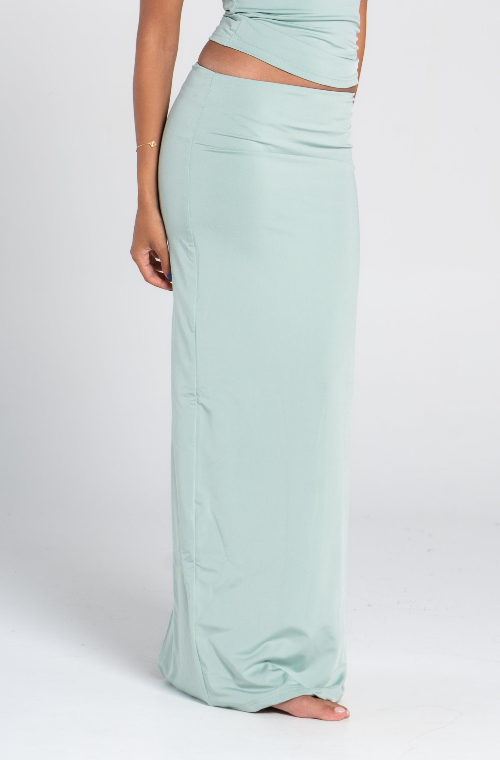 LONG SKIRT