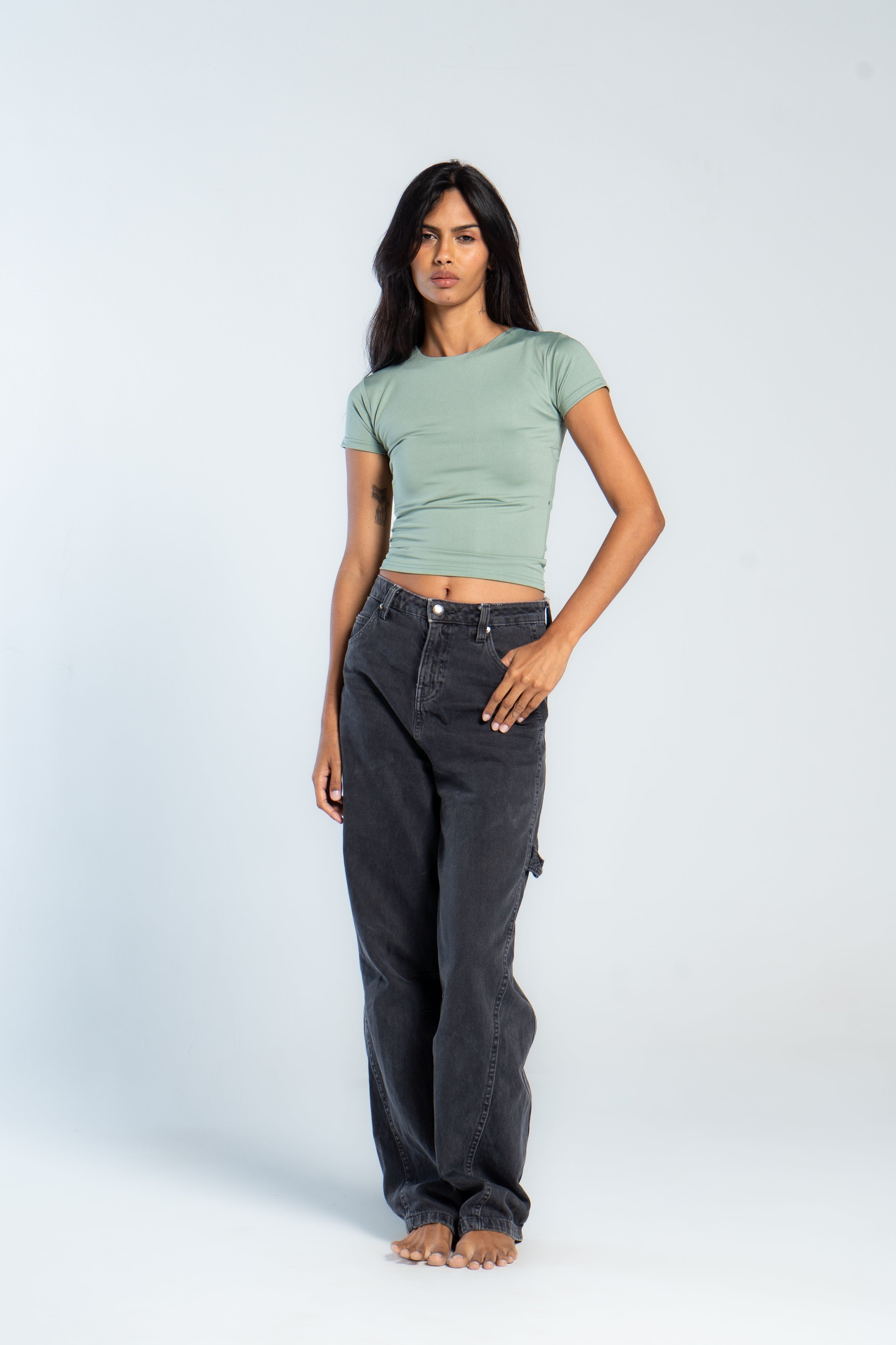 ROUND NECK SHORT SLEEVE        ( COLORS )