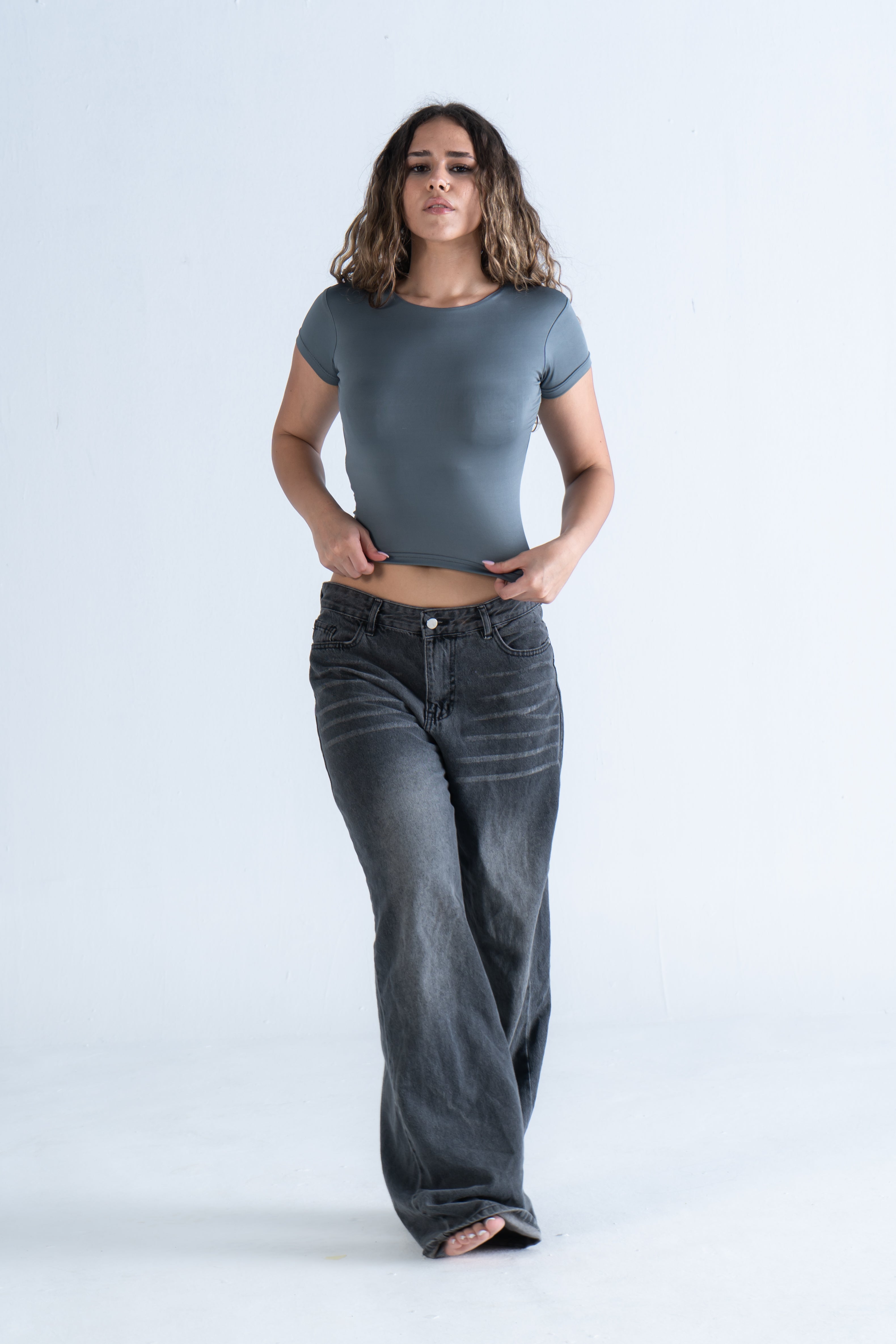 ROUND NECK SHORT SLEEVE        ( COLORS )