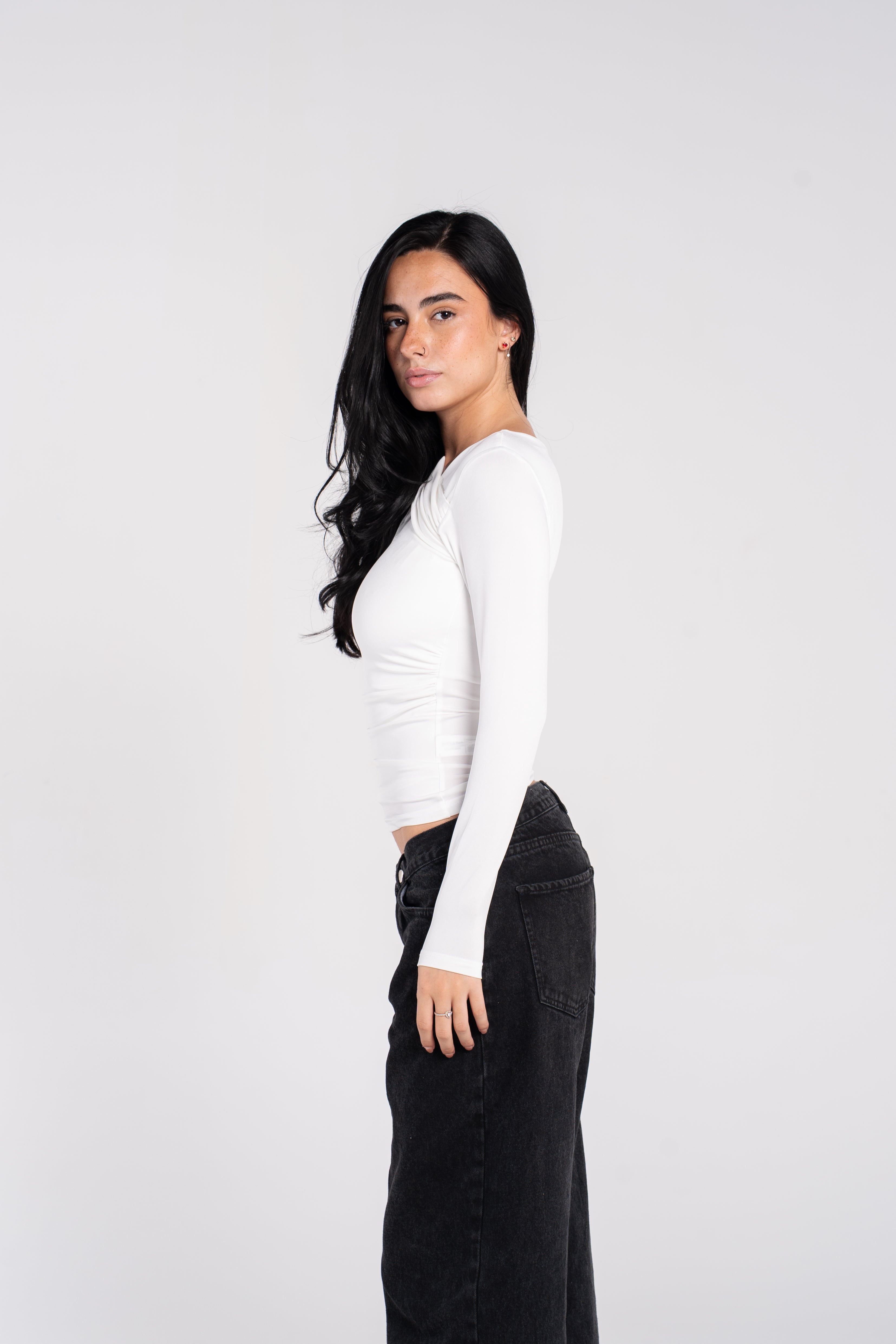 DRAPED LONG SLEEVE TOP