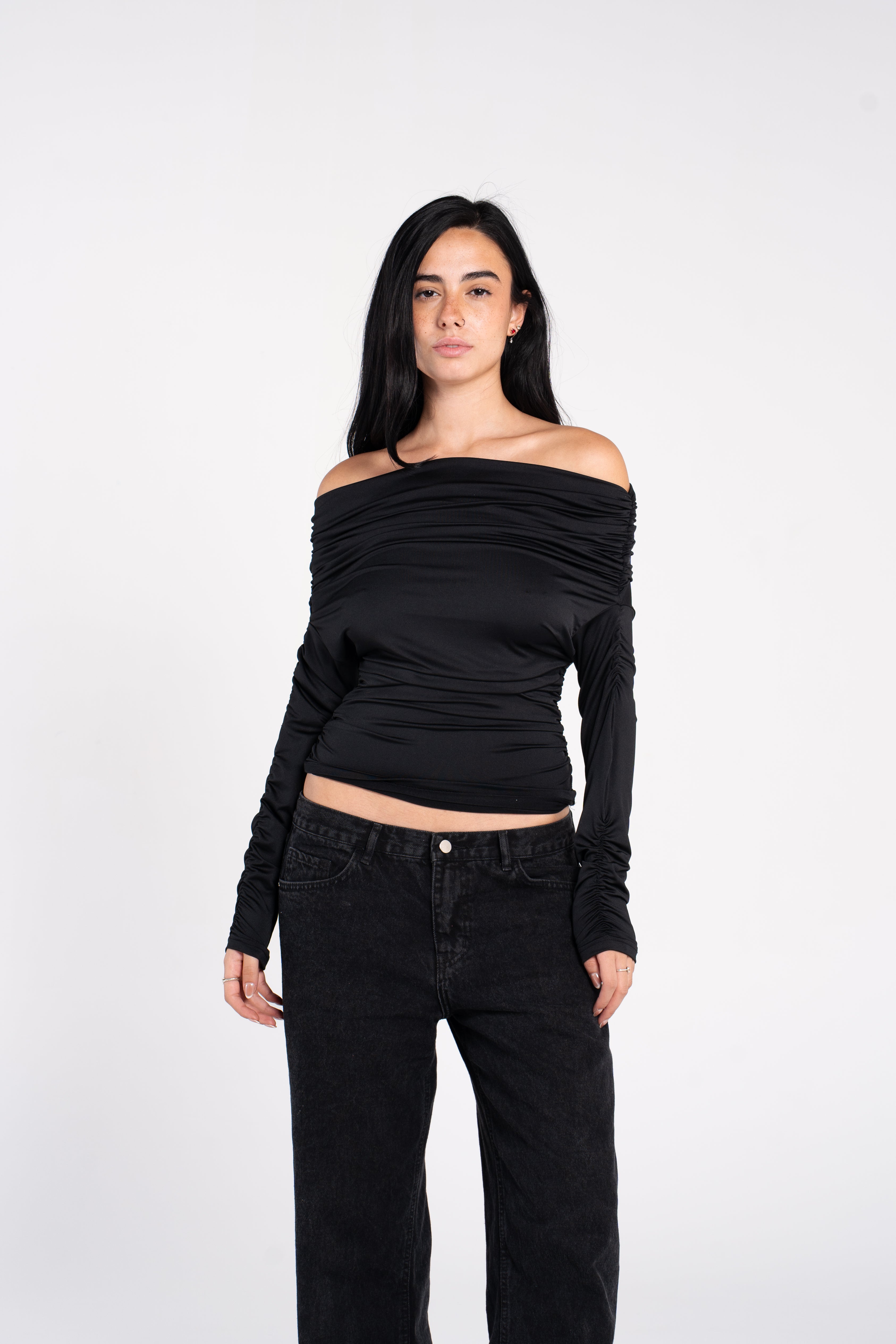 OFF SHOULDER RUCHED LONG SLEEVE