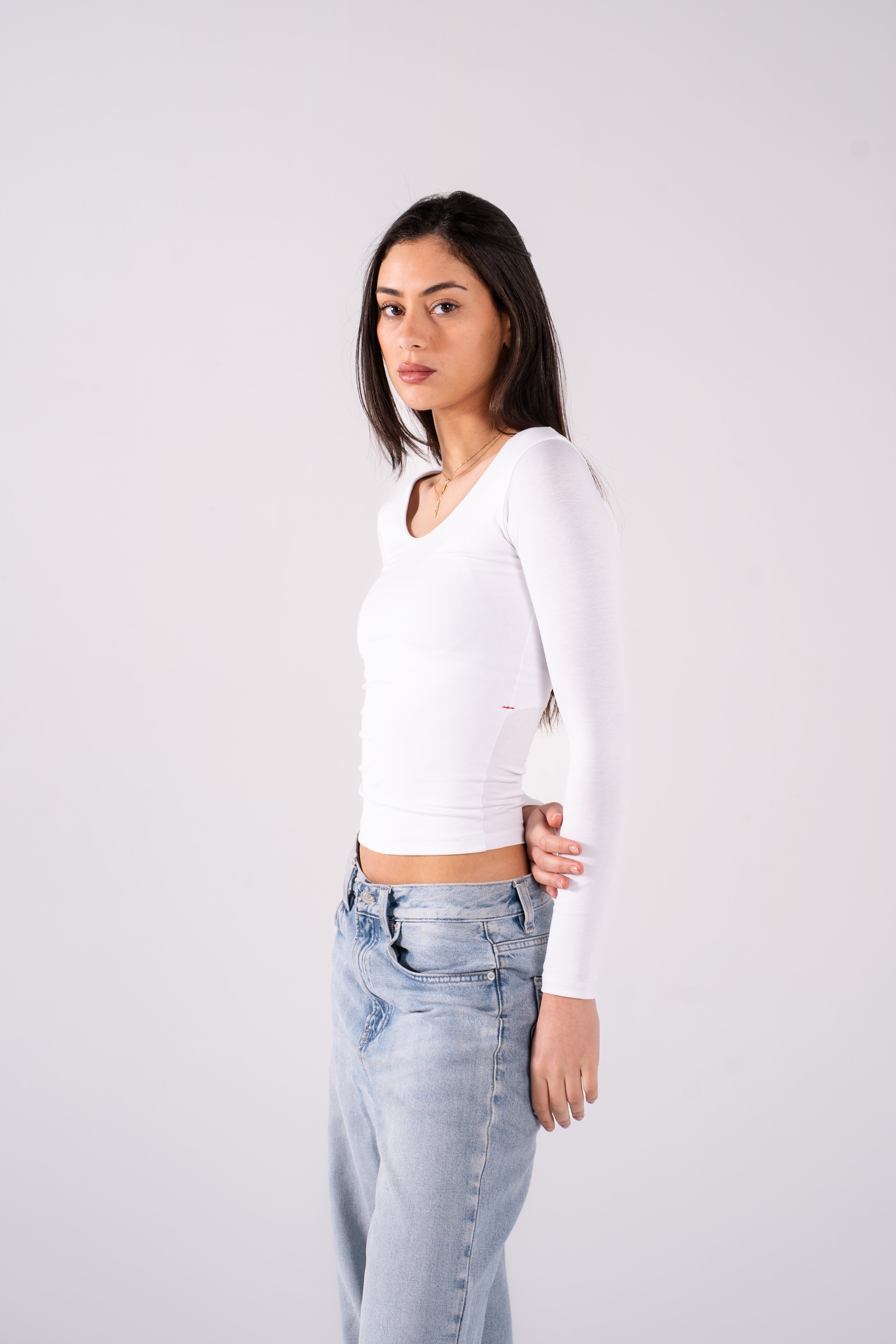 REFINED COTTON LONG-SLEEVE WIDE NECK
