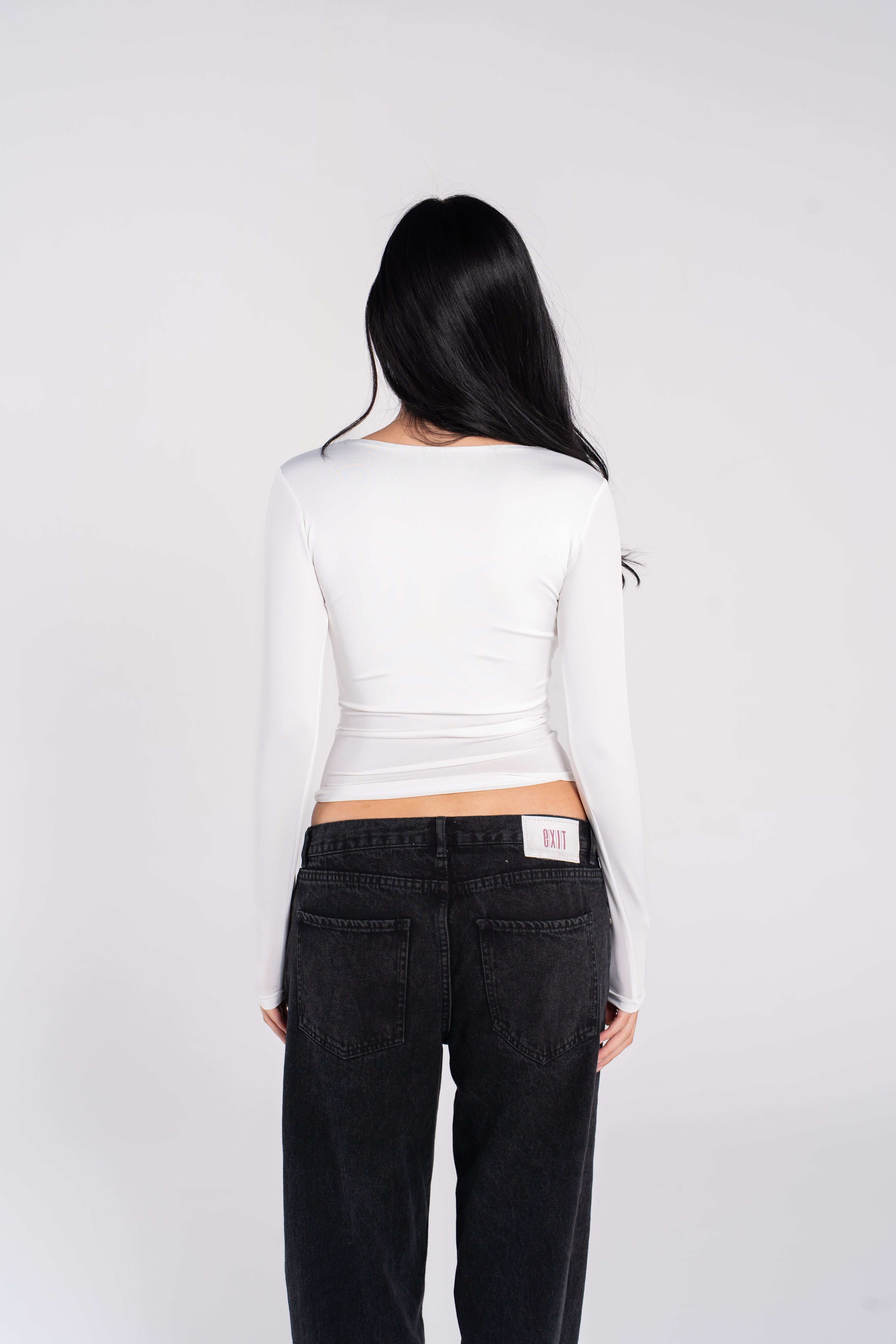 WIDE NECK ZIPPER LONG SLEEVE