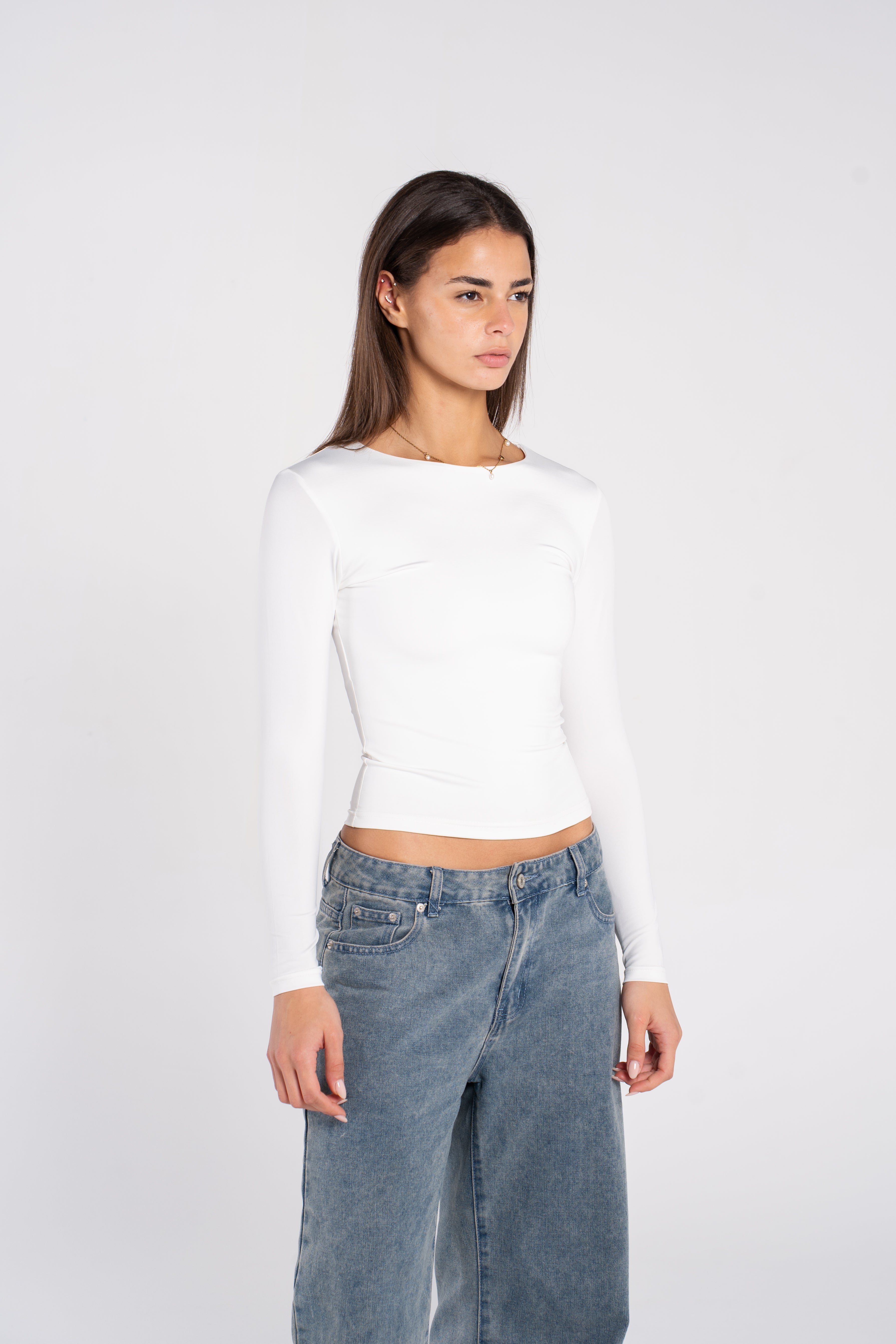 ROUND NECK LONG SLEEVE