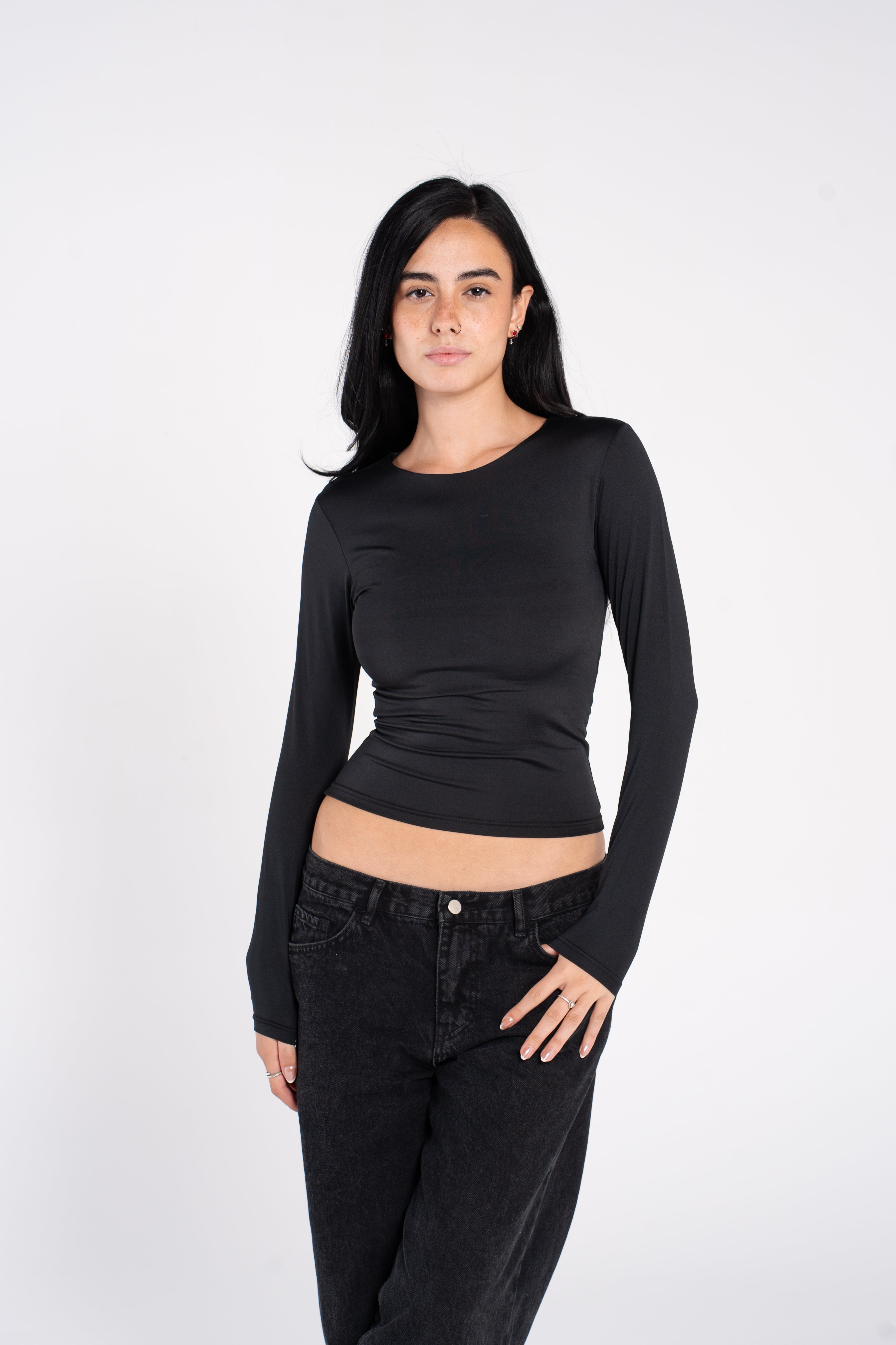 ROUND NECK LONG SLEEVE