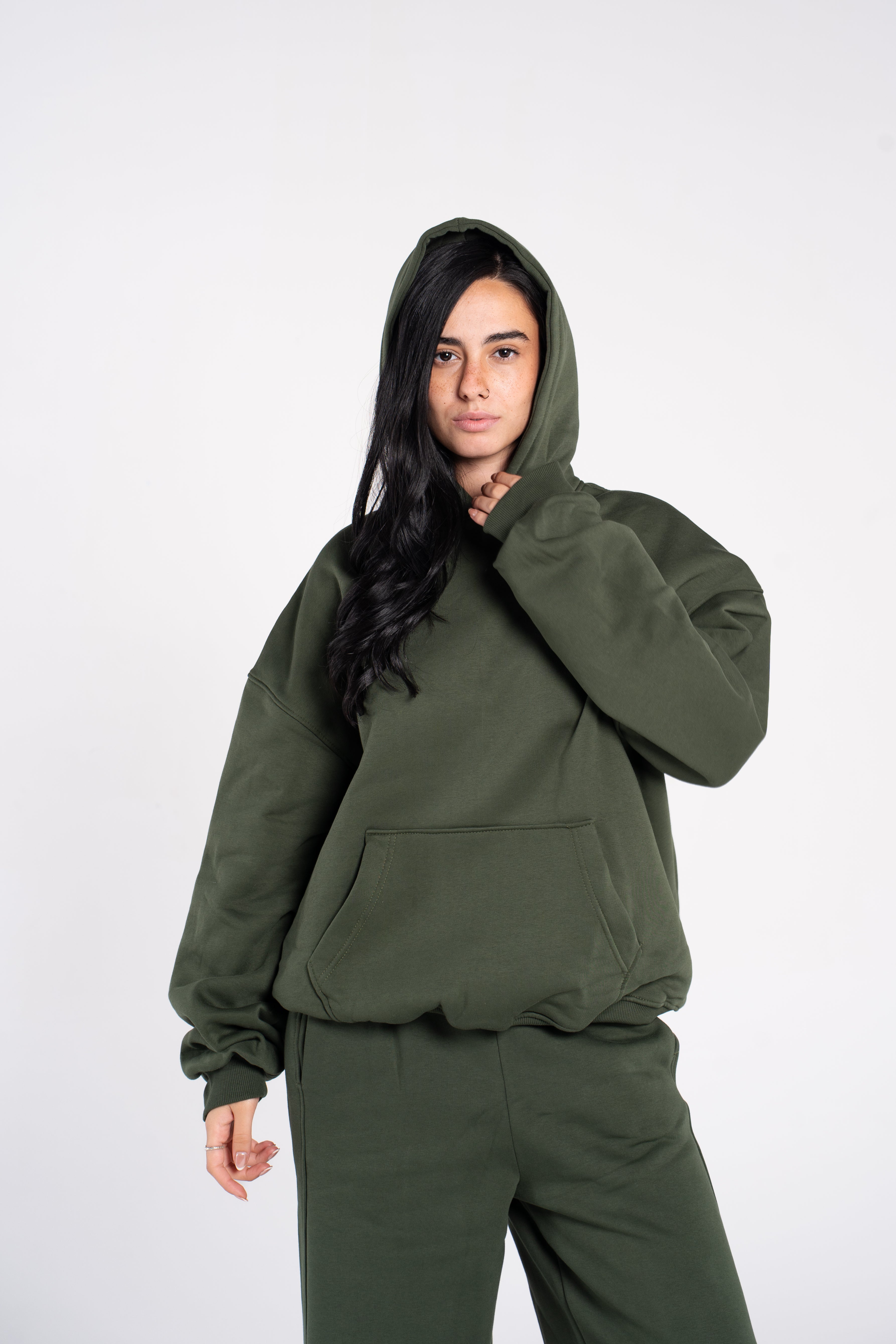 OVERSIZED HOODIE