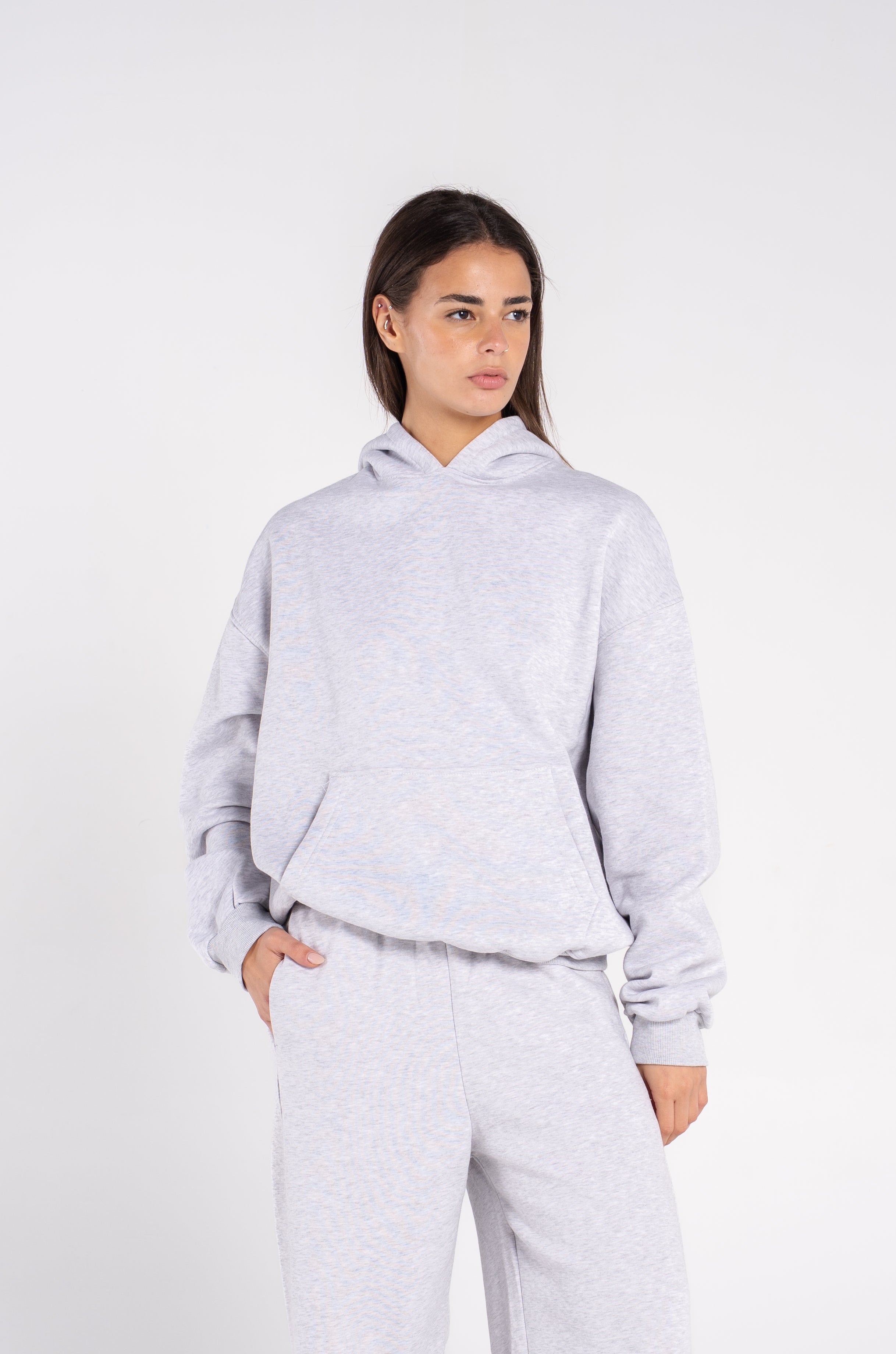 OVERSIZED HOODIE