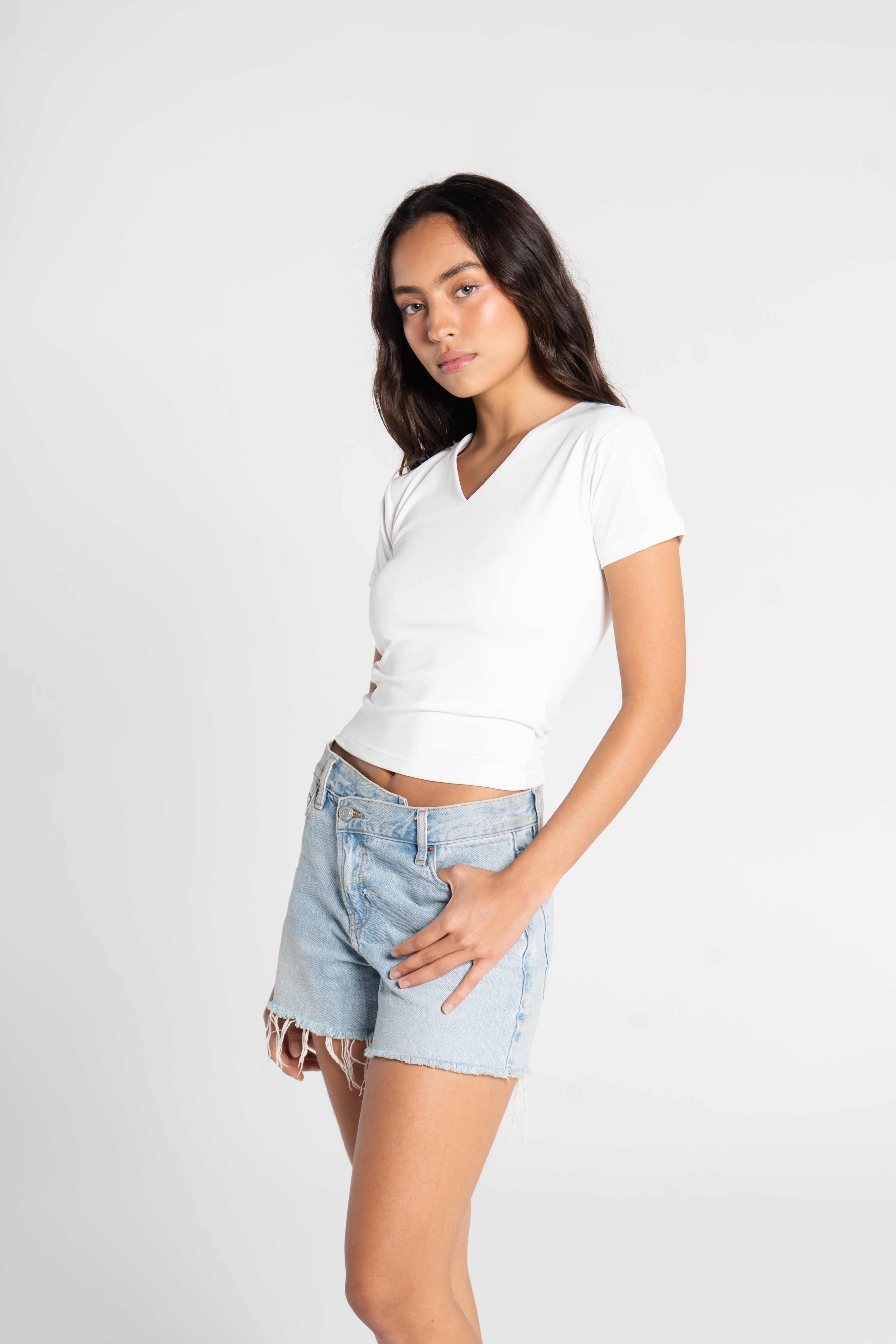 V NECK SHORT SLEEVE