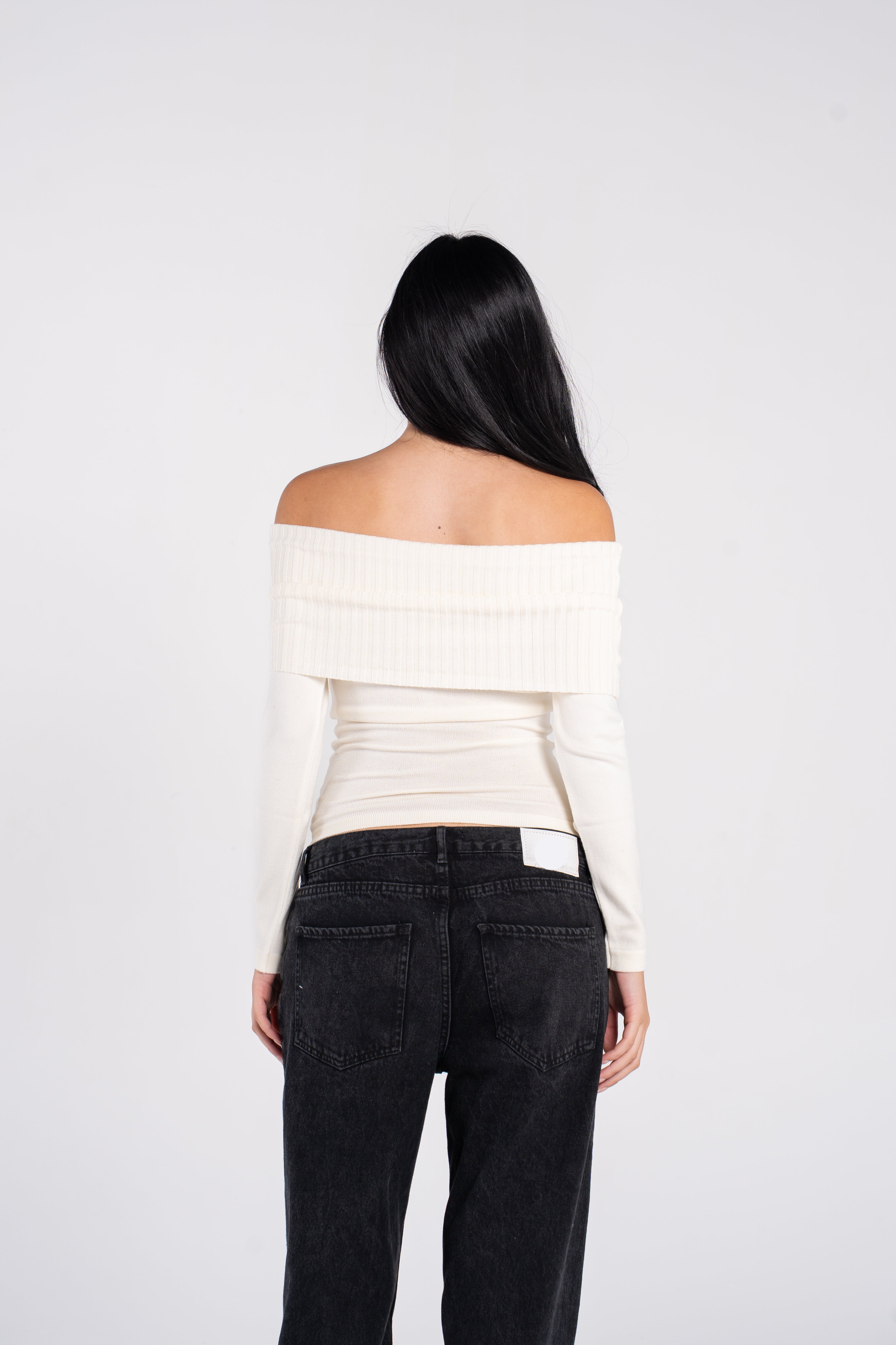 KNIT OFF SHOULDER LONG SLEEVE