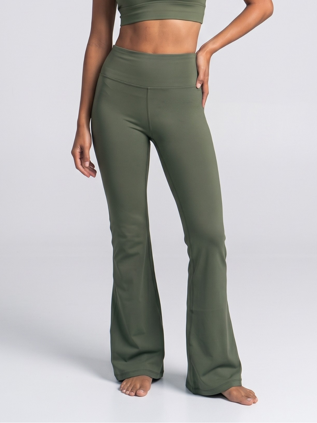 ULTIMATE YOGA PANTS