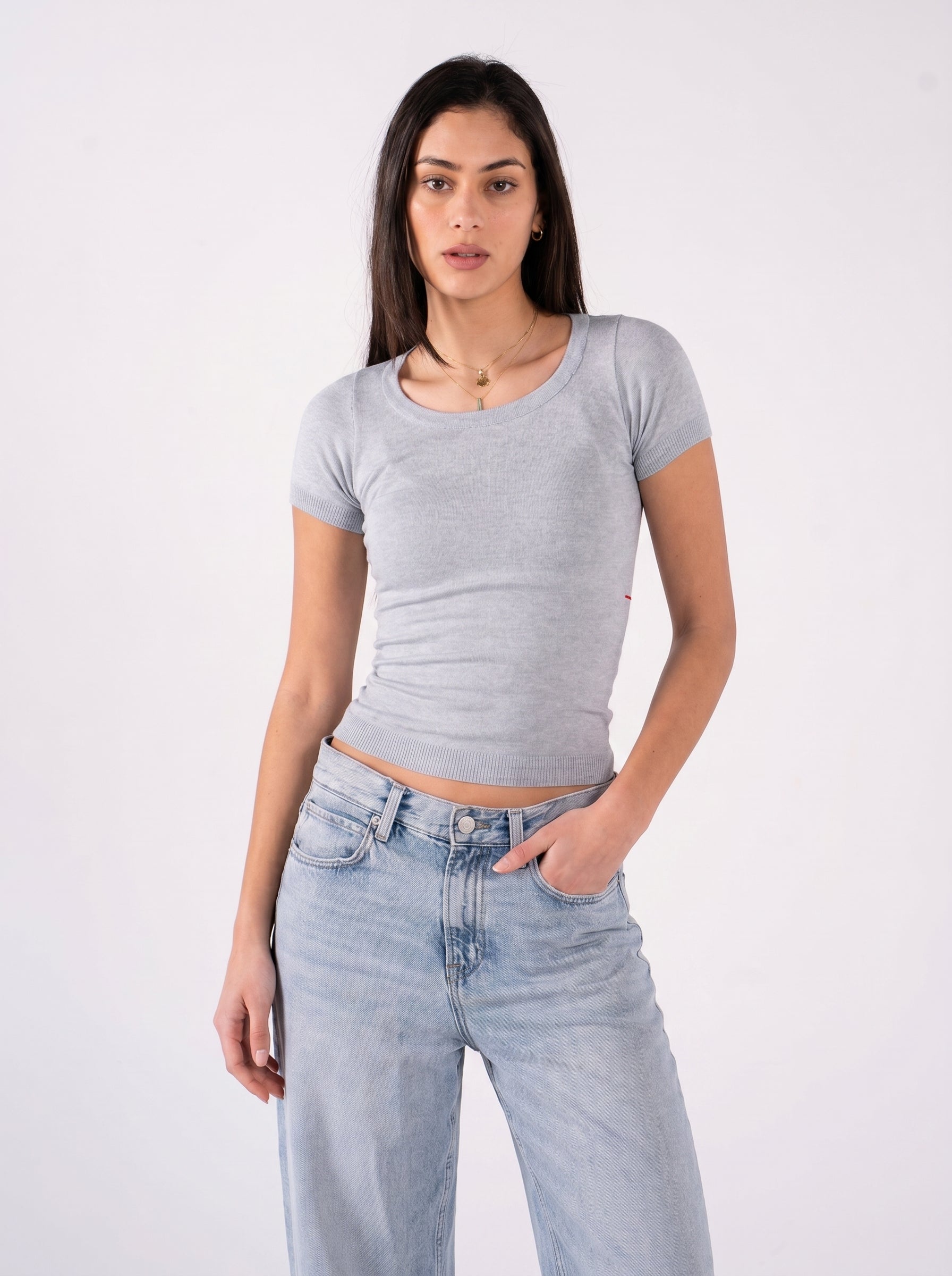 REFINED KNIT SHORT-SLEEVE WIDE NECK