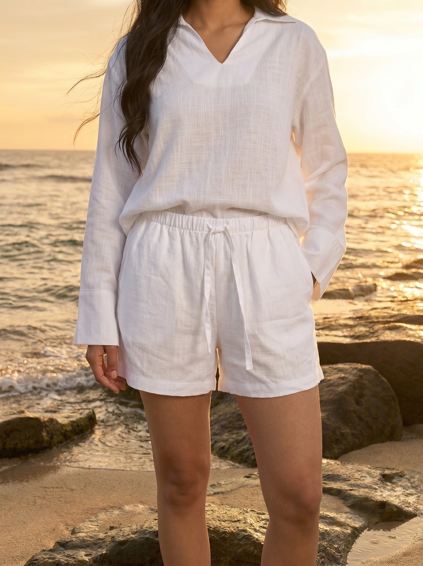 REFINED LINEN SHORTS