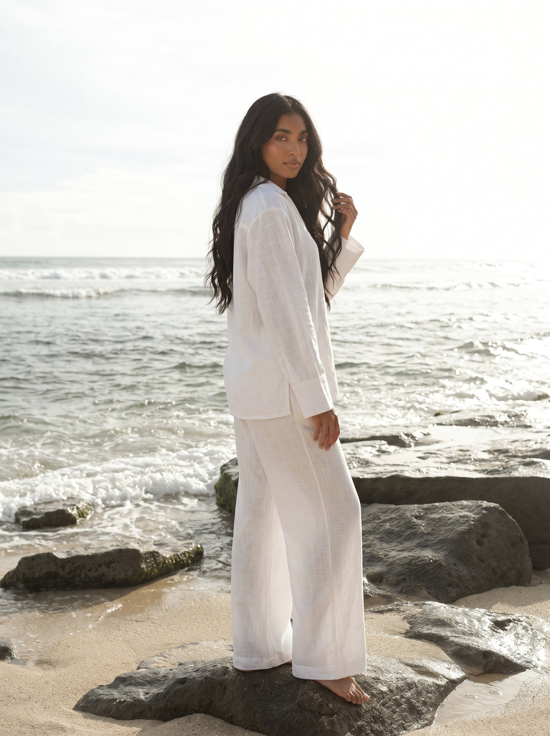 REFINED LINEN POLO BLOUSE