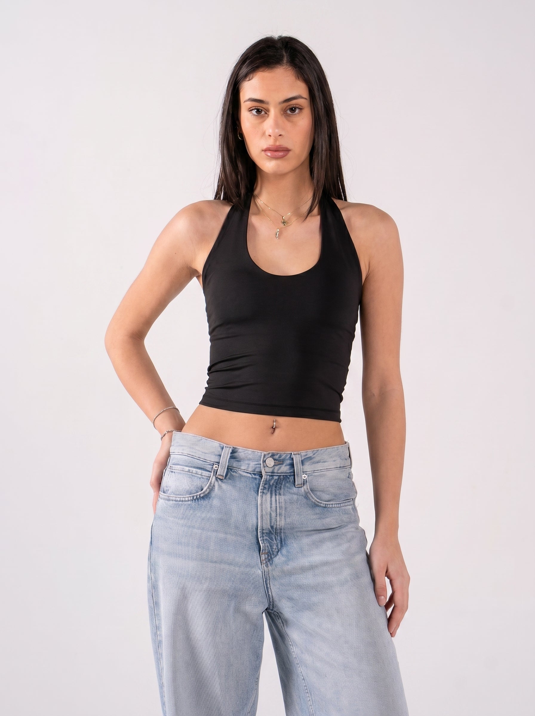 REFINED COTTON HALTER TOP
