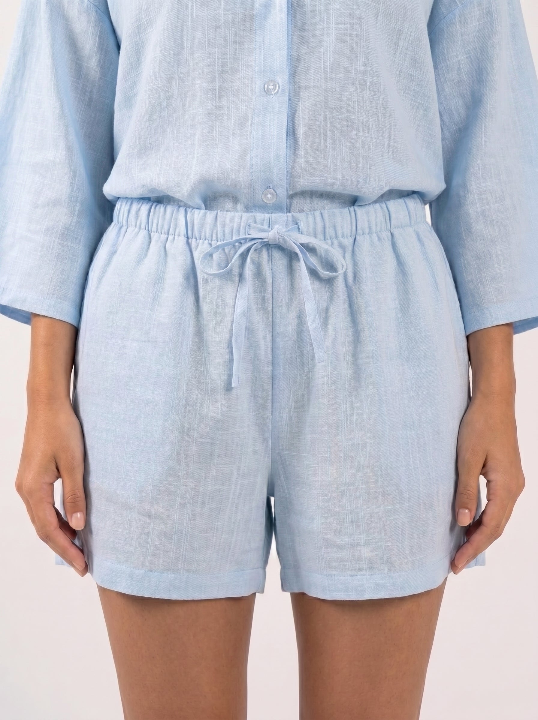 REFINED LINEN SHORTS