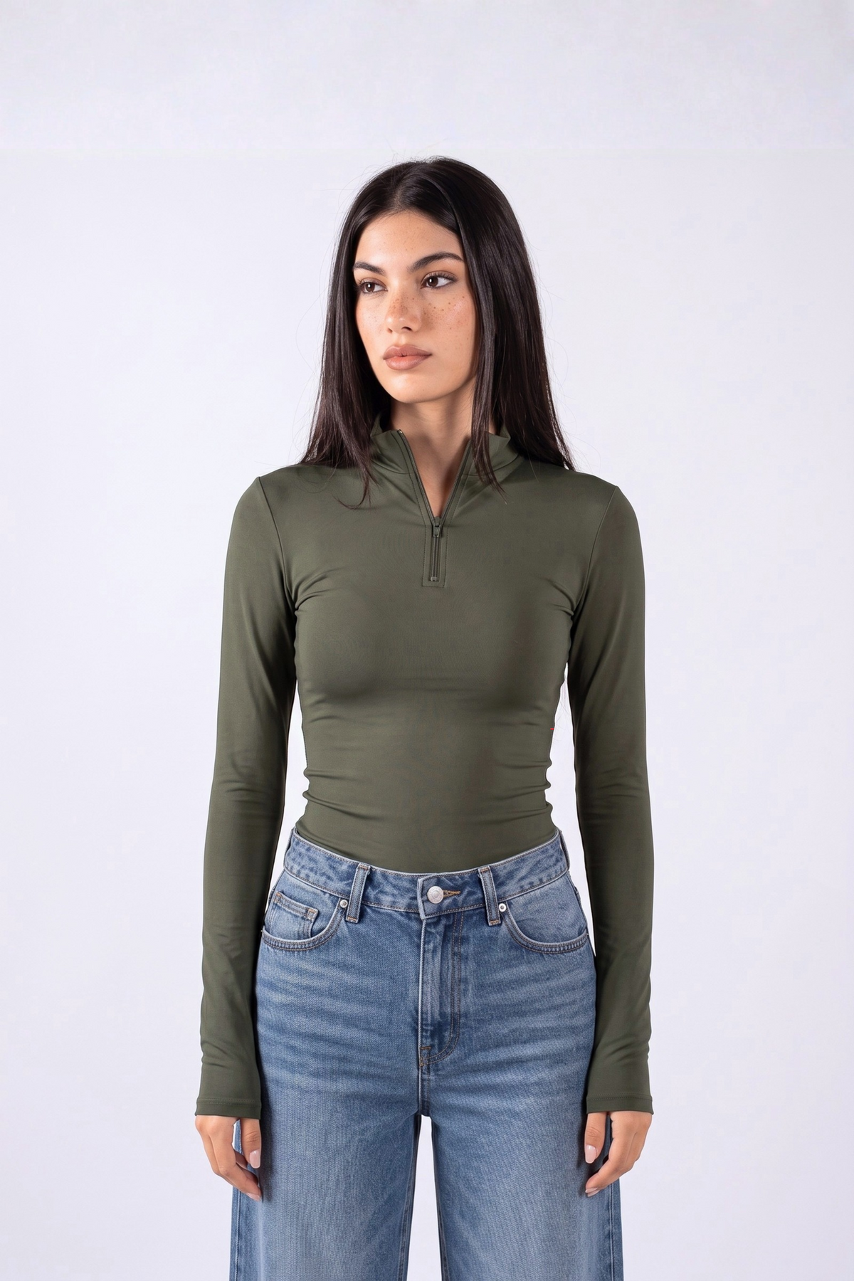 REFINED LONG-SLEEVE HIGH NECK ZIPPER