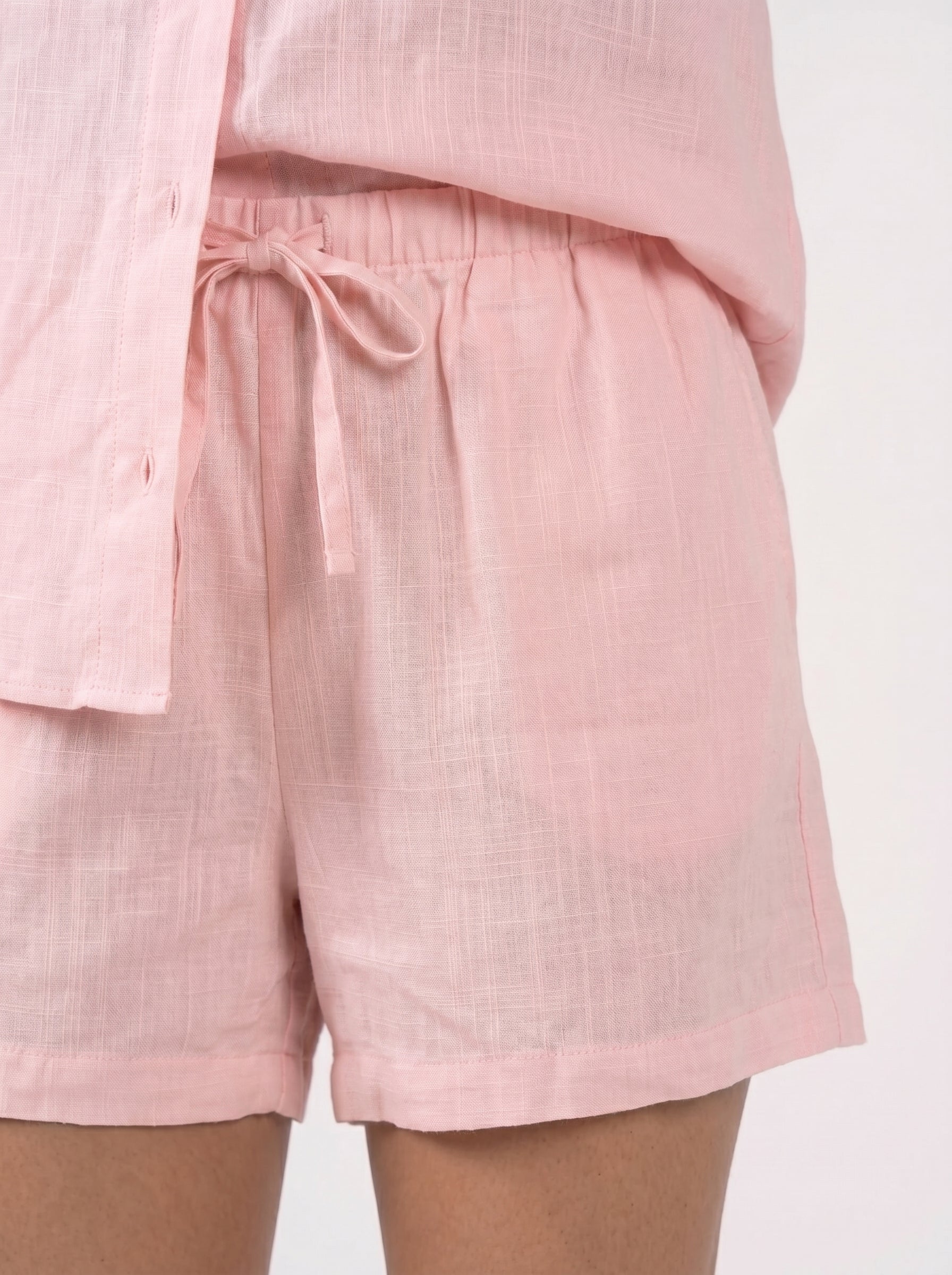 REFINED LINEN SHORTS