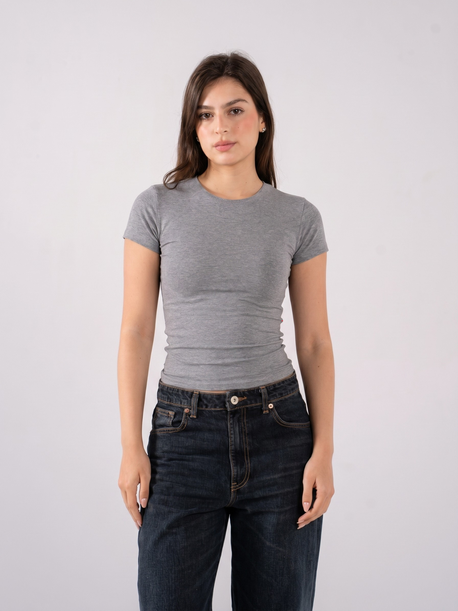 REFINED COTTON SHORT-SLEEVE ROUND NECK
